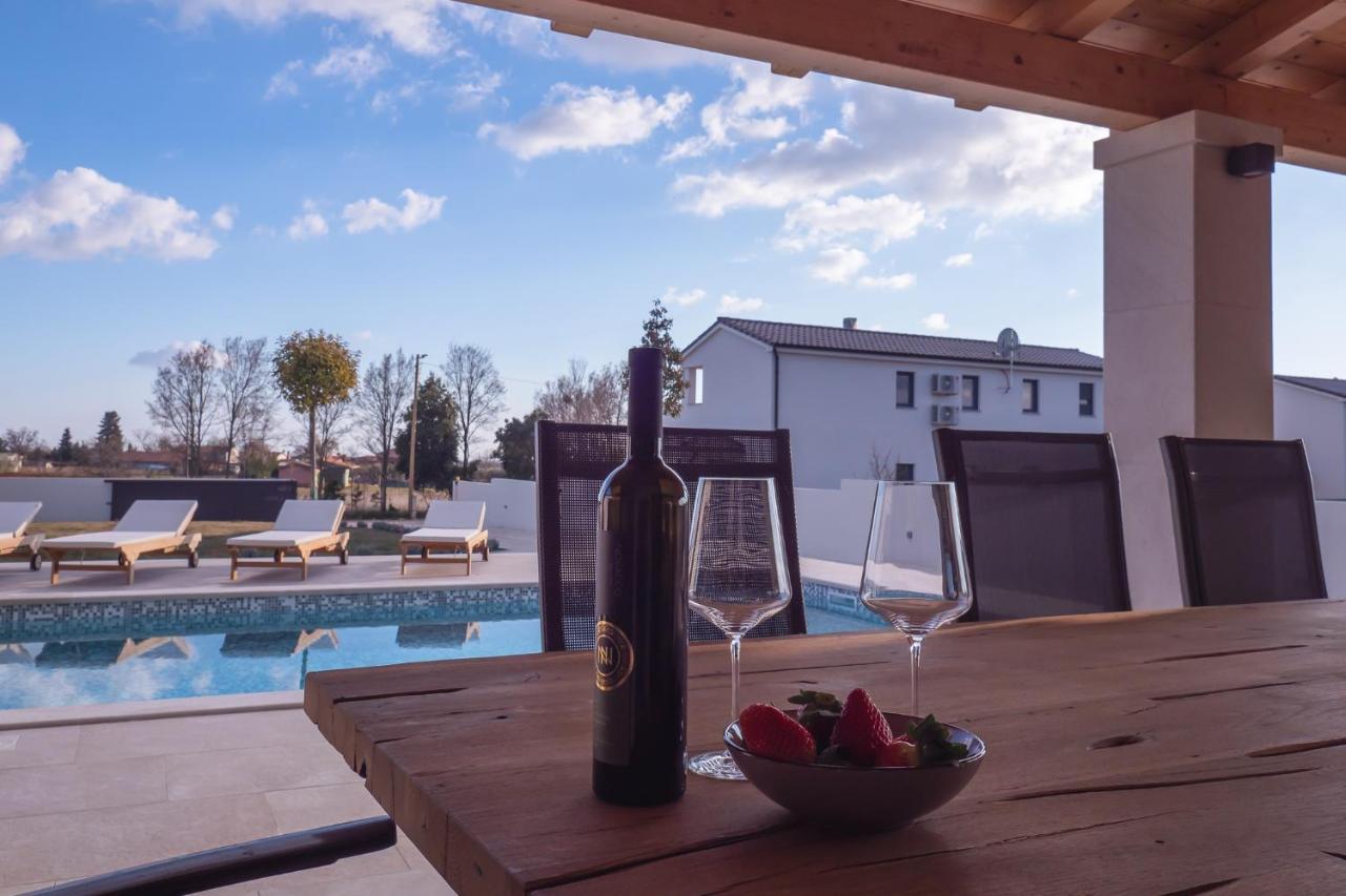 Villa Lydia Marčana Eksteriør billede
